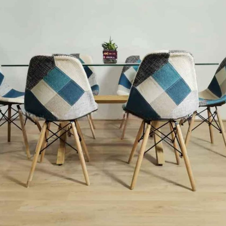 Comedor Mesa Rectangular 140*90 + 6 sillas Patchwork Eames 2