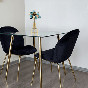 Mesa 80 x 80 dorada + 2 Sillas Velvet