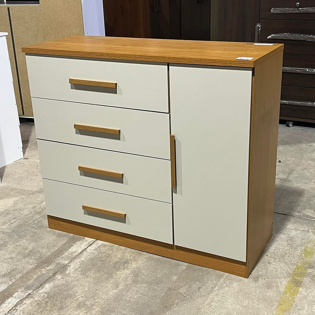 COMODA MARCA ZANZINI 4C 1P 7