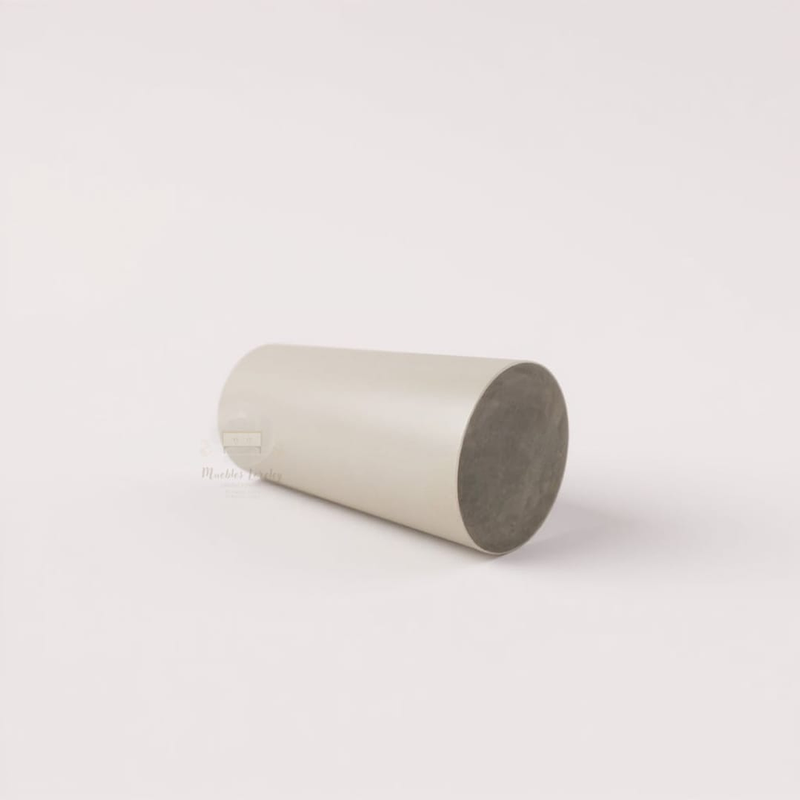 Tirador cilíndrico 1