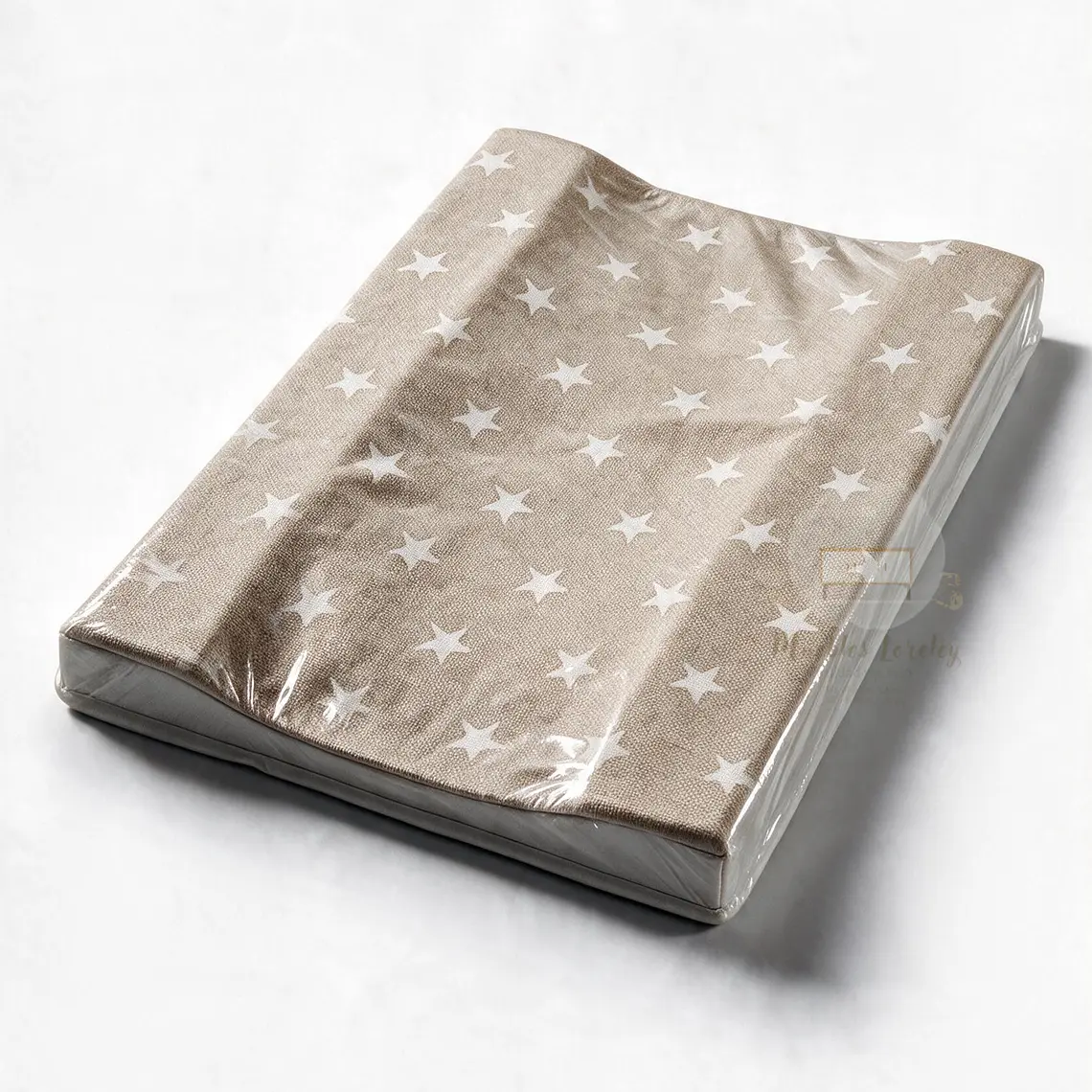 MUDADOR ANATÓMICO PIQUE - LONETA IMPERMEABLE 7