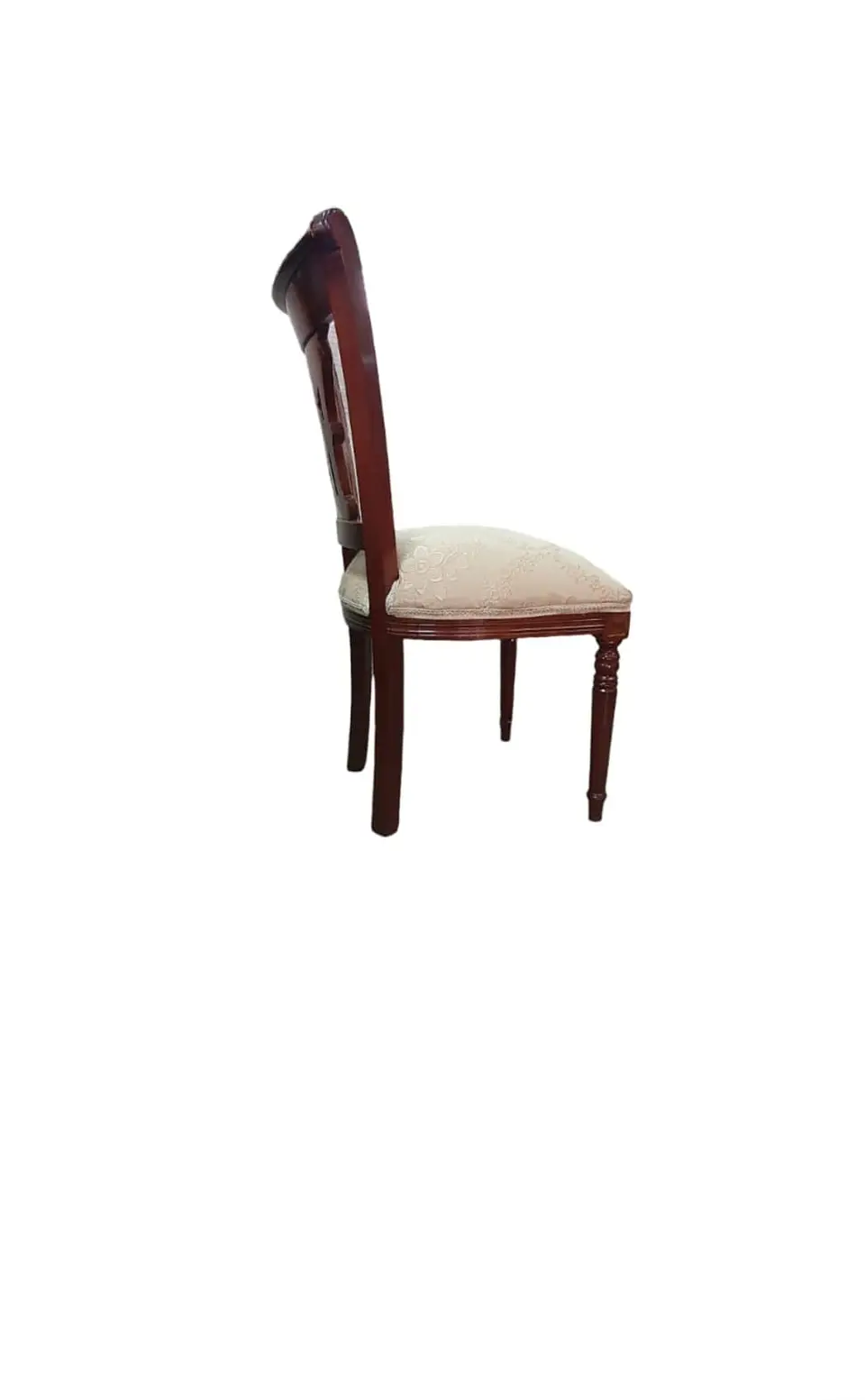 Comedor redondo extensible 4a6 con marqueteria  2