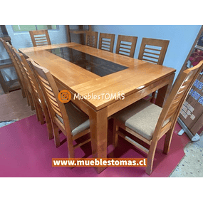 Comedor Trilach para 10 personas.