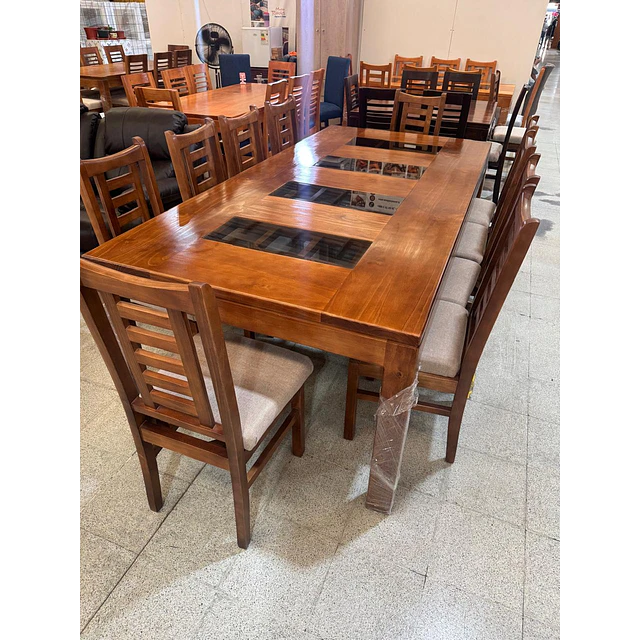 Comedor Clara, para 10 personas.-