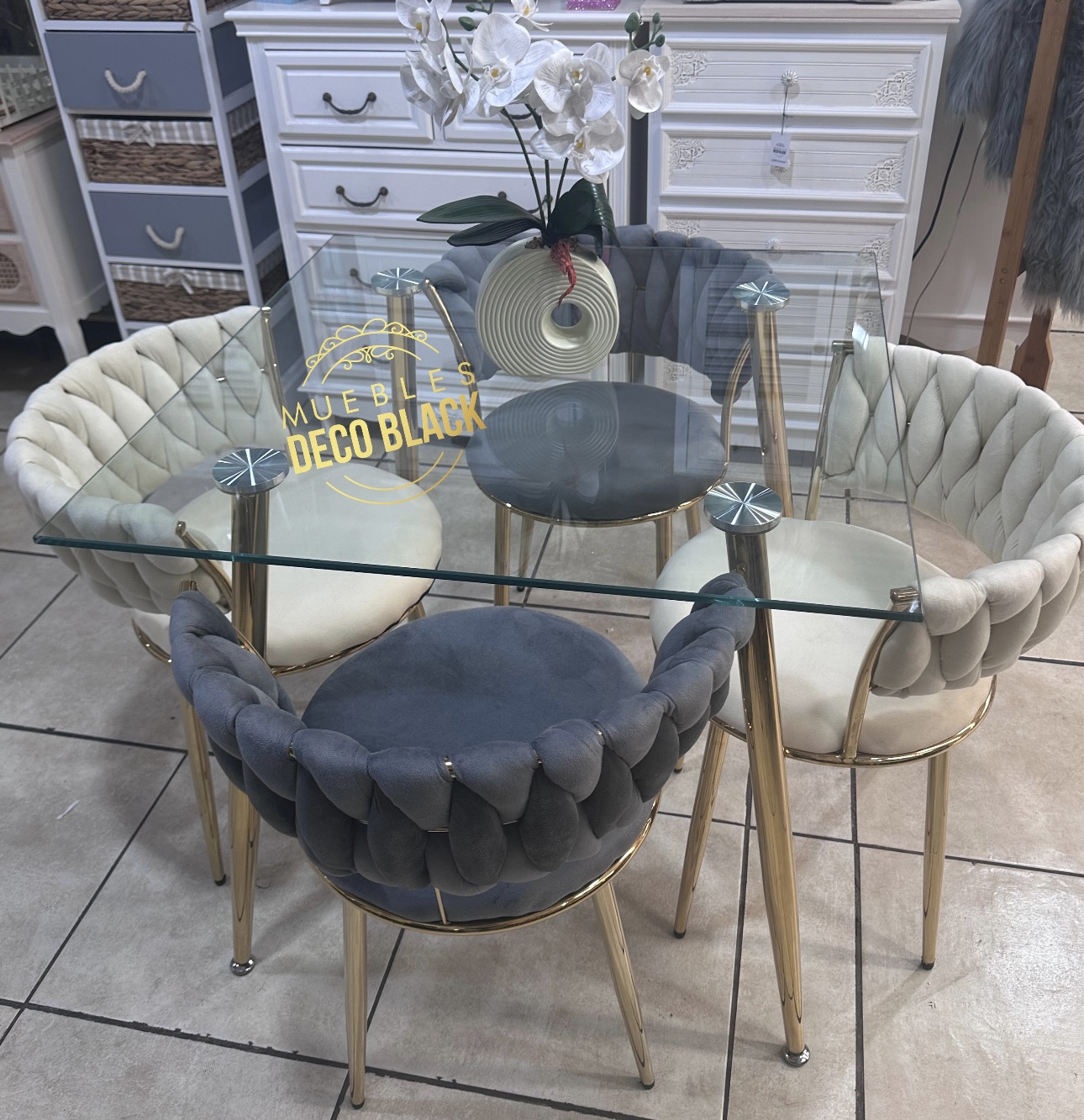 COMEDOR LYON