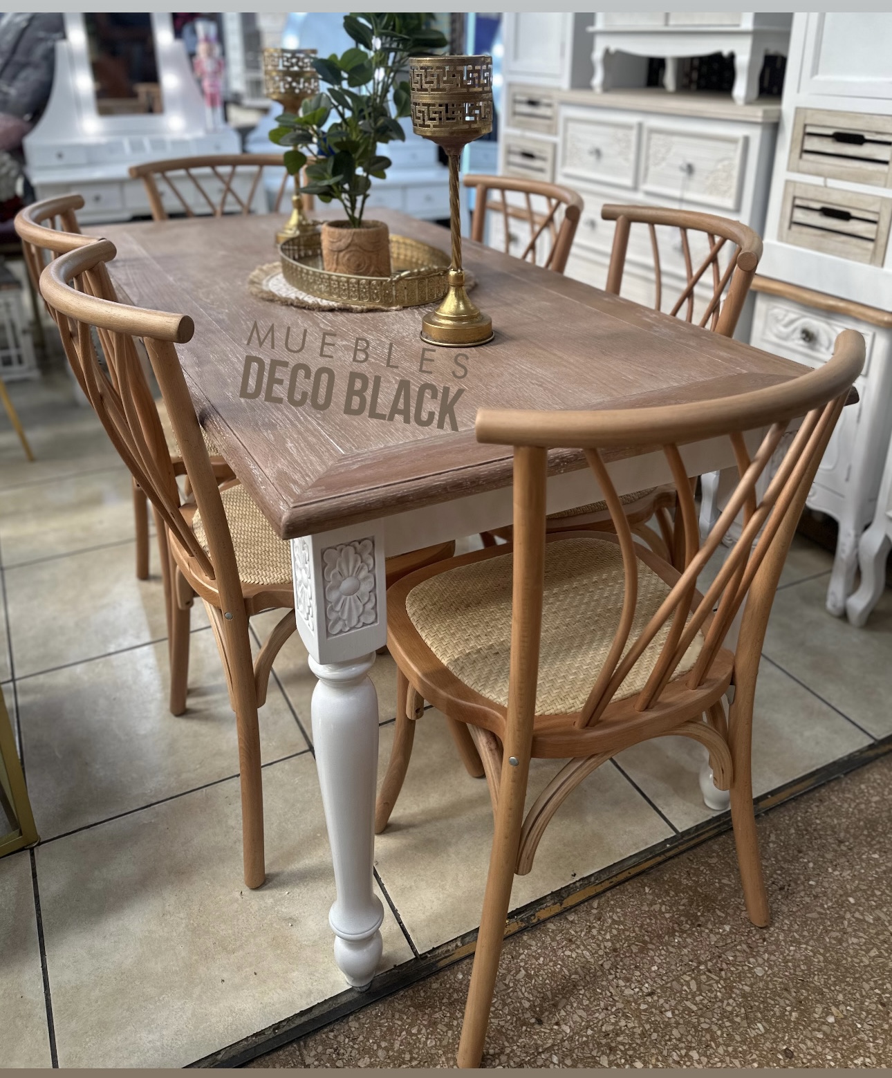 COMEDOR CROSSWOOD