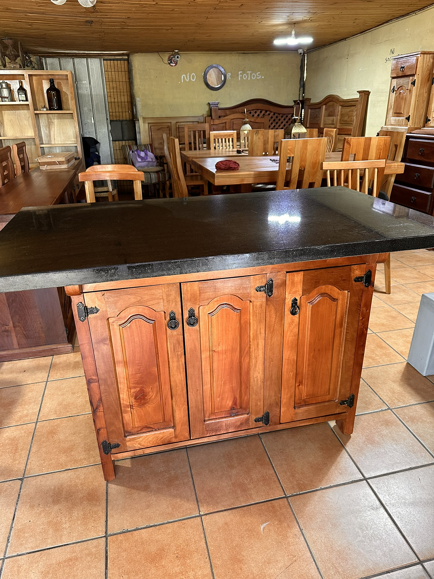 Isla Central: El Alma de tu Cocina 1