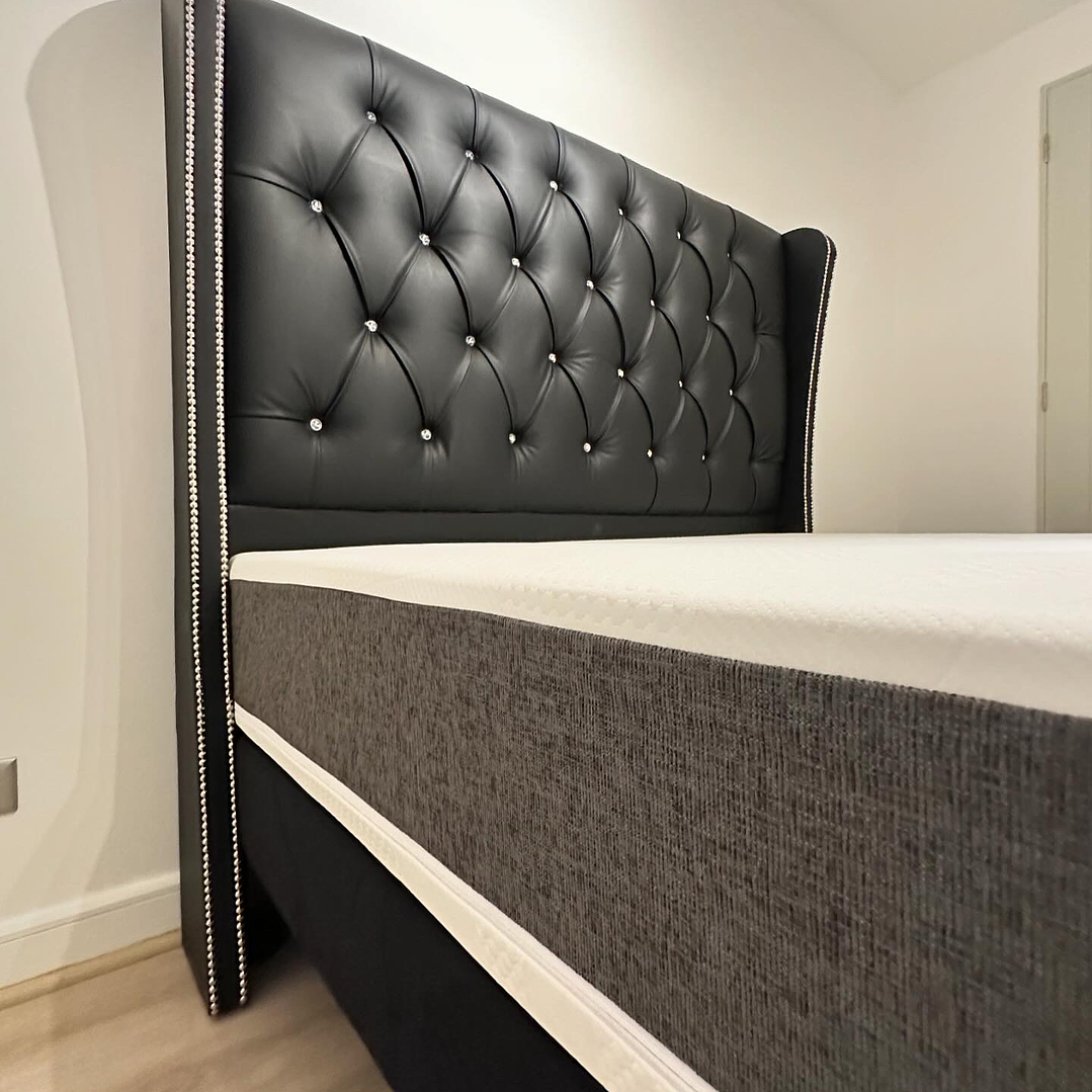 Cama ortopedico con respaldo capitoné 2 plazas   1