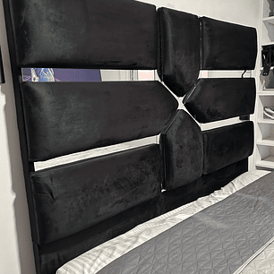 cama de 2 plazas + respaldo de espejo + tapiz color a elección en 2 plazas + bases divididas + colchón new ortopédico 