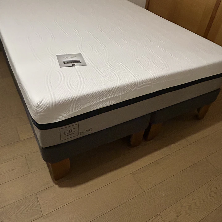 cama 2 plazas base europea dividida con patas de madera + colchón balance premium  1