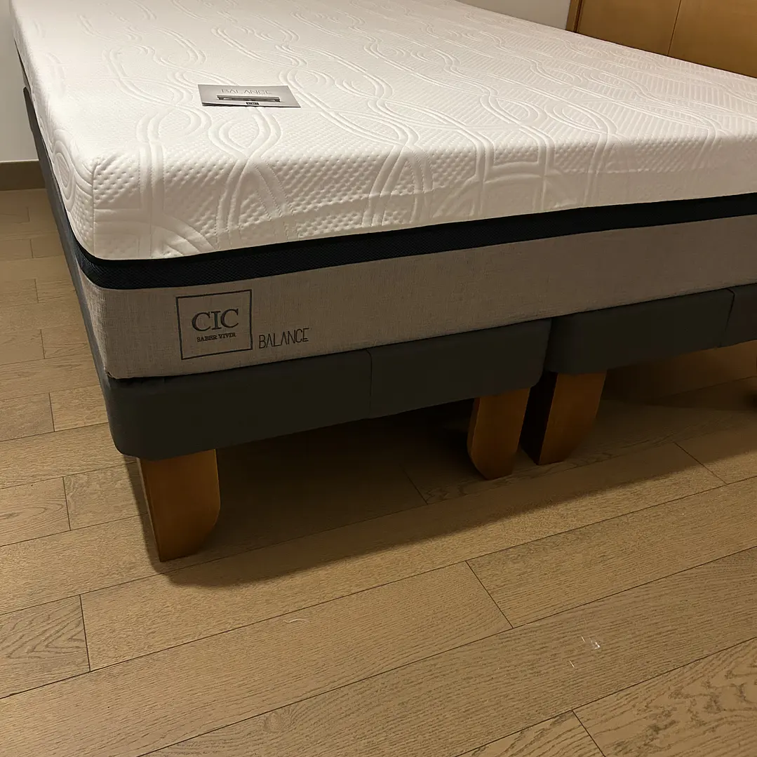 cama 2 plazas base europea dividida con patas de madera + colchón balance premium  5