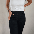 Jeans Push Up Acampanado Tiro Alto 3 botones 4