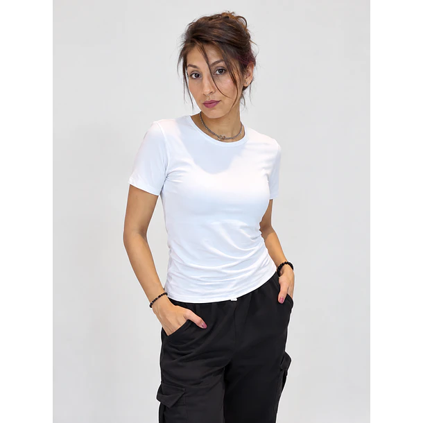 Polera Básica Elasticada Manga Corta  6