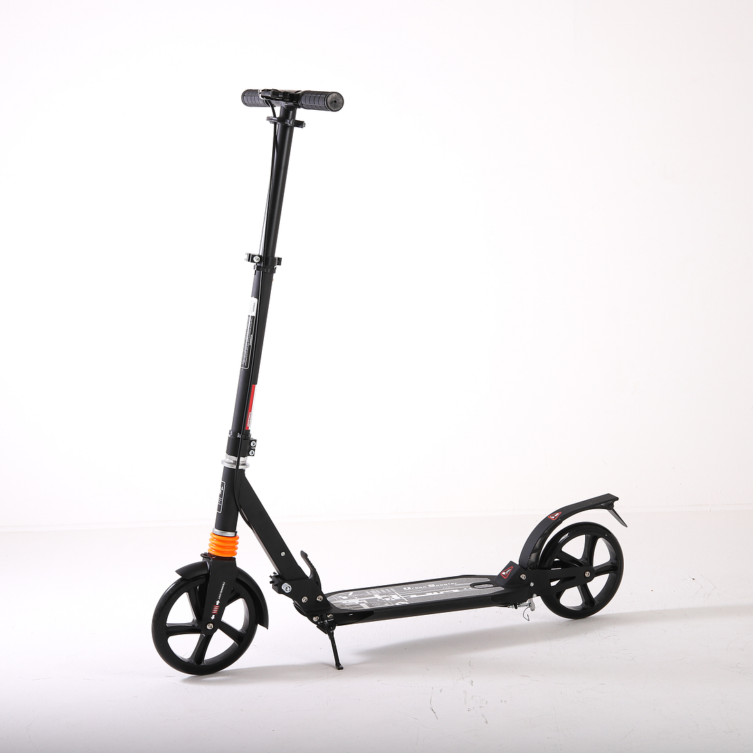 SCOOTER NEGRO YSP102027  CS-003S M&H