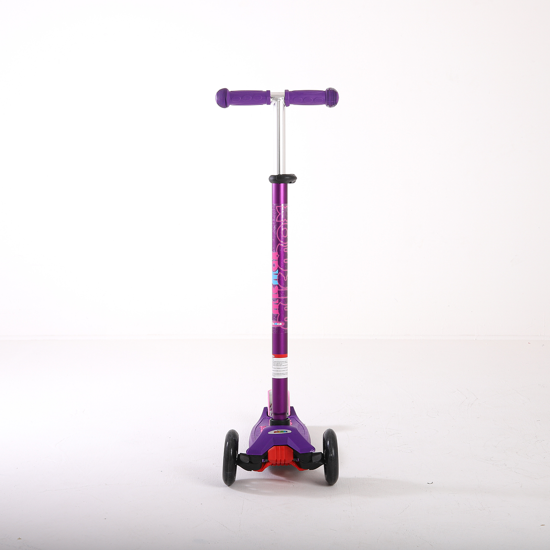 SCOOTER MORADO C/LUZ YSP112441 M&H