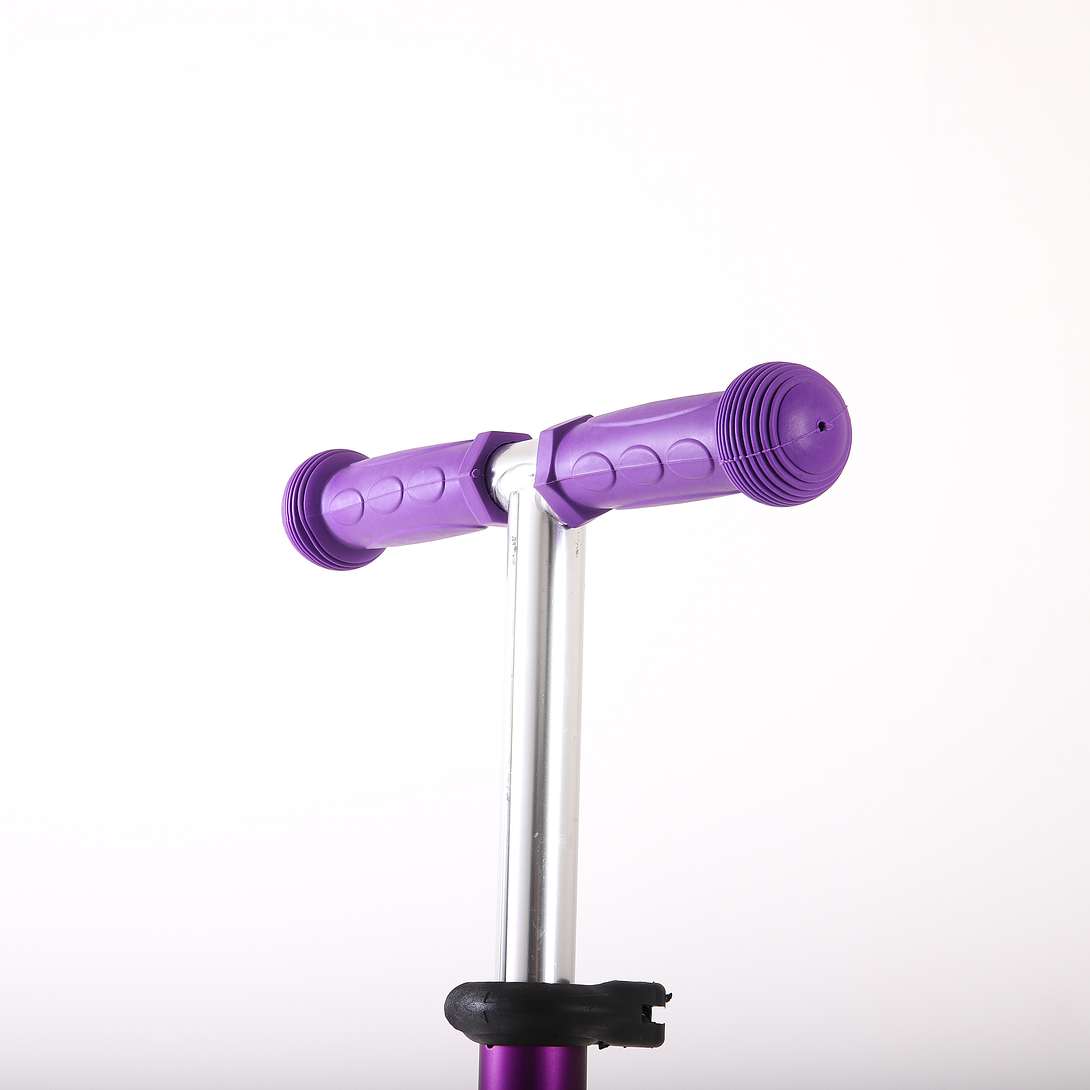 SCOOTER MORADO C/LUZ YSP112441 M&H