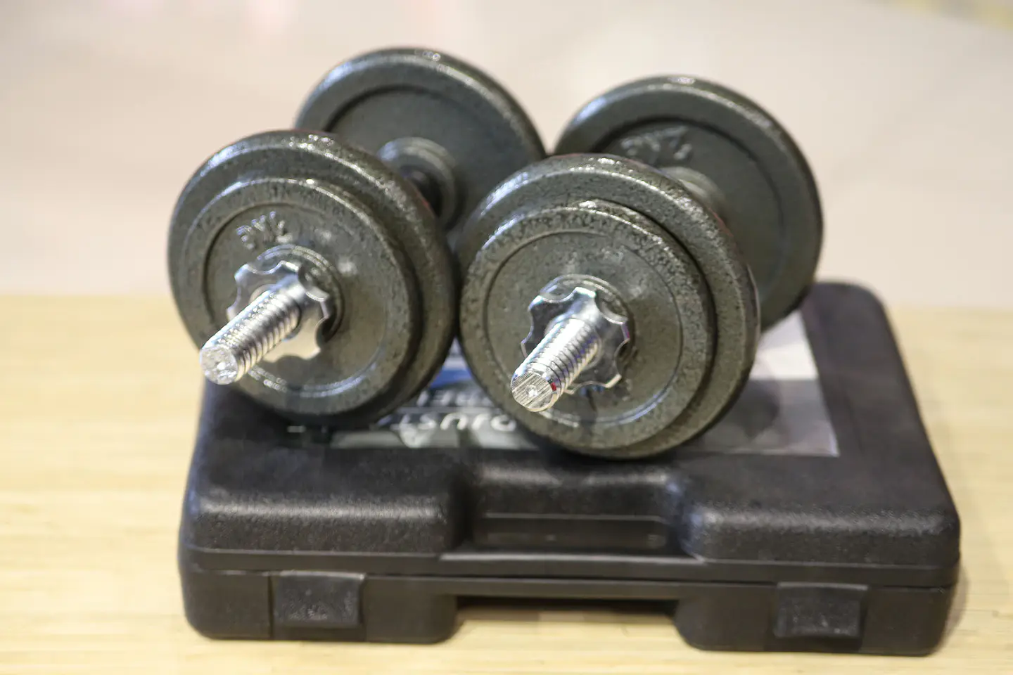 SET MANCUERNAS 15KG NEGRO YK-DB15B M&H 5