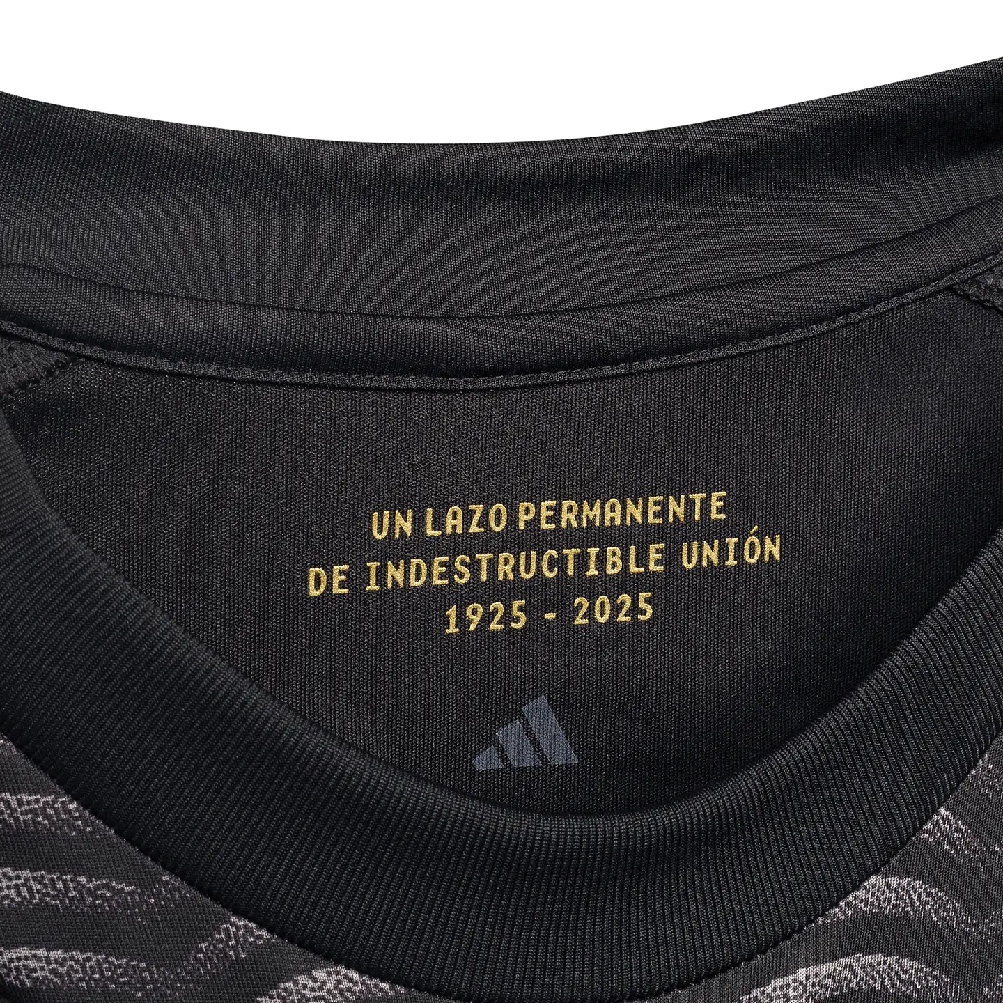 Camiseta Hombre Visita Colo Colo 2025 Adidas   4