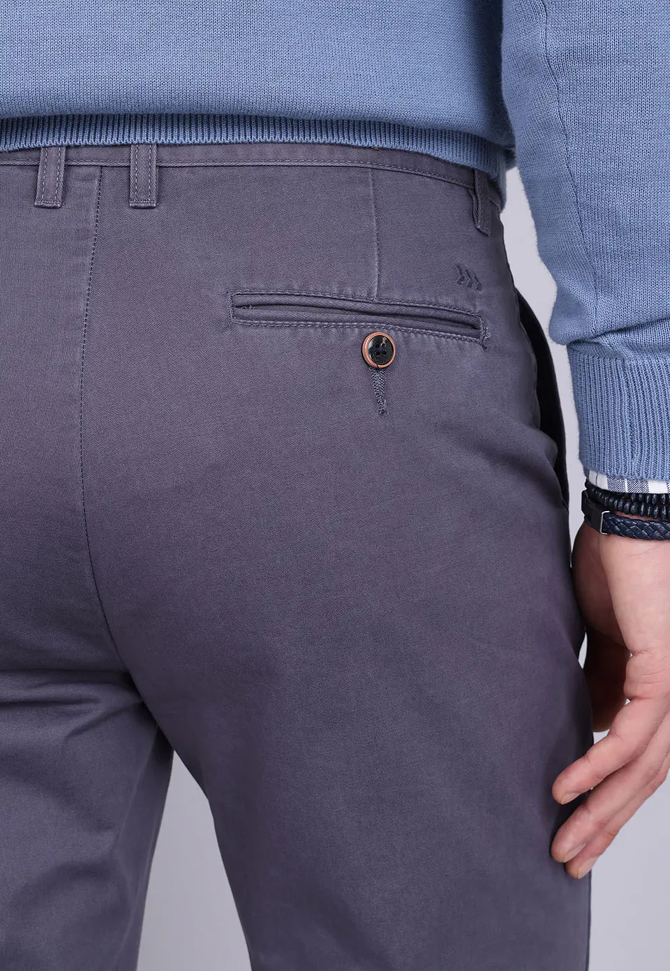 PANTALON HO CHINO COLOR TT ARROW PA4812NGR GRIS 5