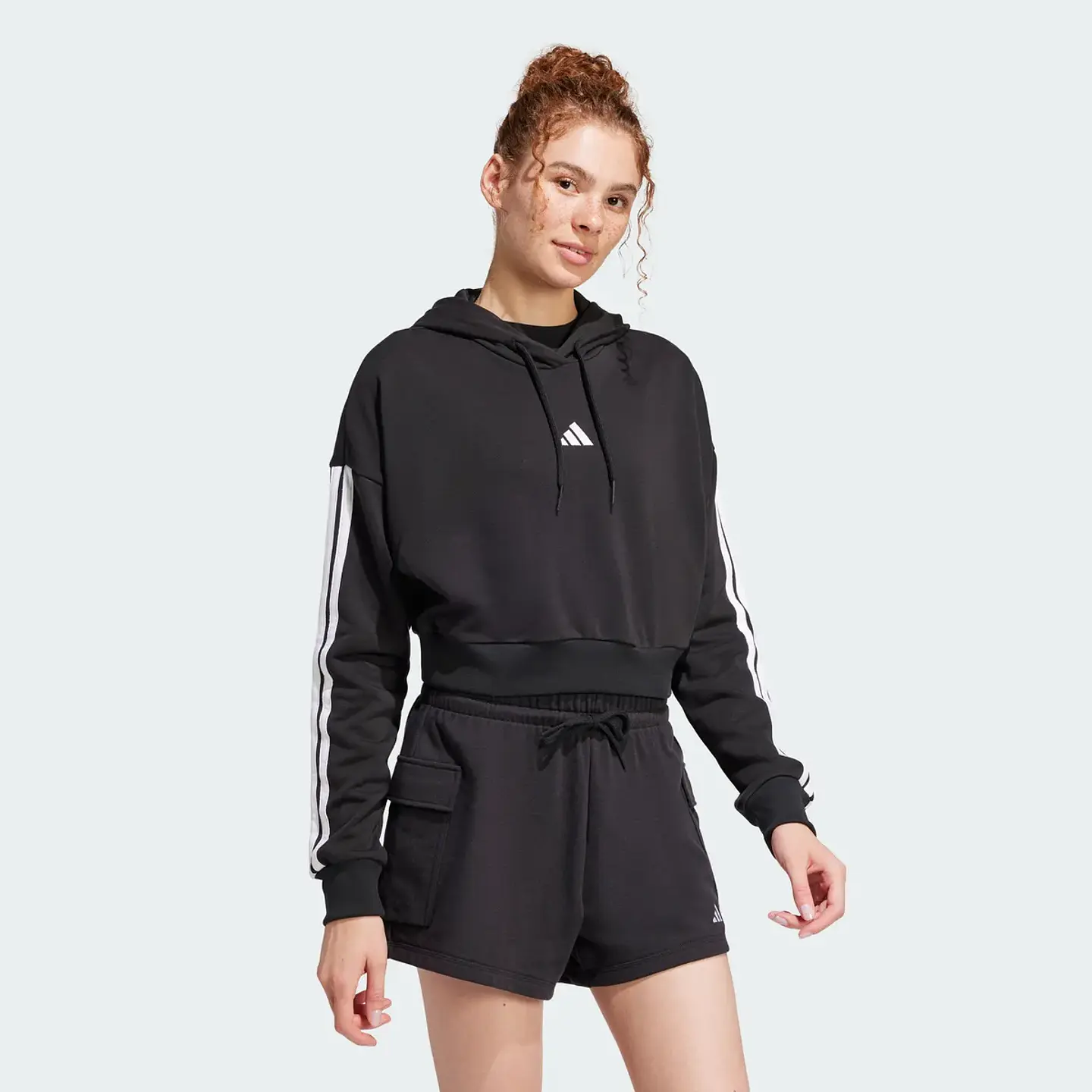 POLERON MUJER CROP CON GORRO W 3S FT CRO HD ADIDAS JE0017 NEGRO 1