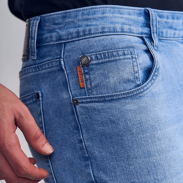 JEANS HOMBRE SKINNY ELLUS AM077581/BP CELESTE 4