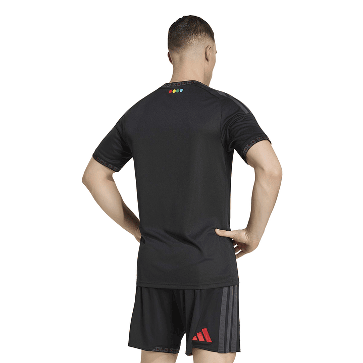 CAMISETA HOMBRE  Manga corta COLO COLO AWAY ADIDAS JL6690 NEGRO 2