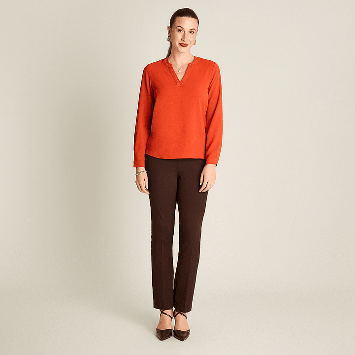 BLUSA (MU) M/L C/MAO APLIC STRASS LISA LORENZO IMP. 208509 TERRACOTA  1