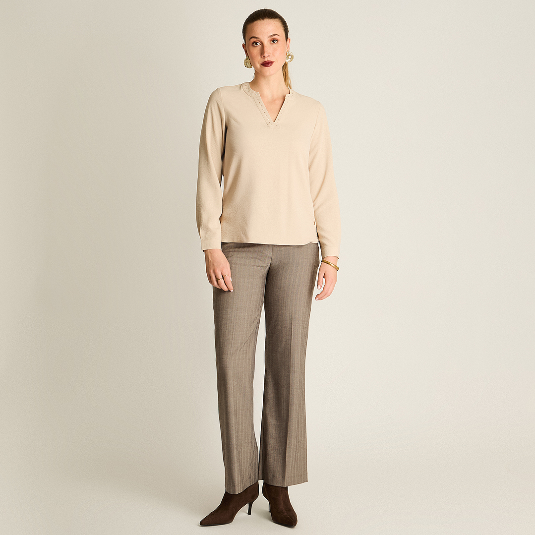 BLUSA (MU) M/L C/MAO APLIC STRASS LISA LORENZO IMP. 208509 BEIGE  1