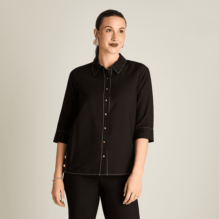 Blusa Negra Manga 3/4 con Aplicación de Botones 208503 1