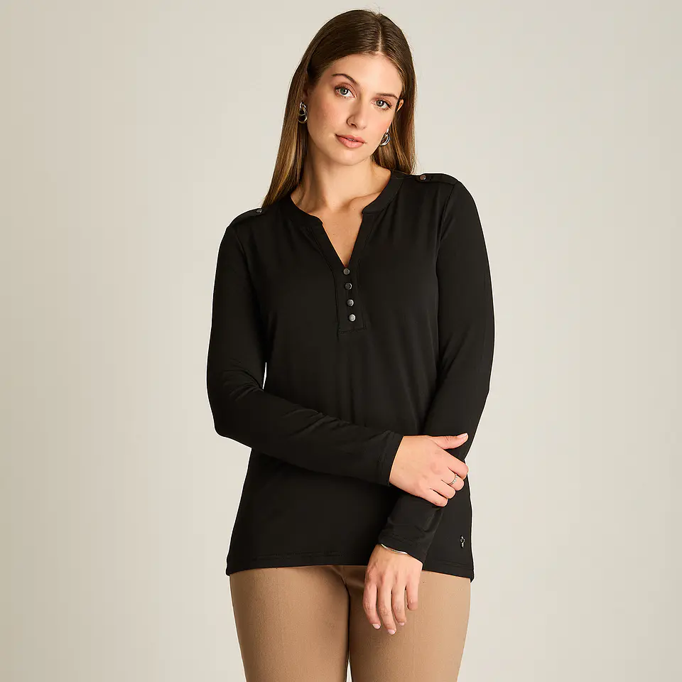 Polera Negra Manga Larga Con Escote Mao 108506 1