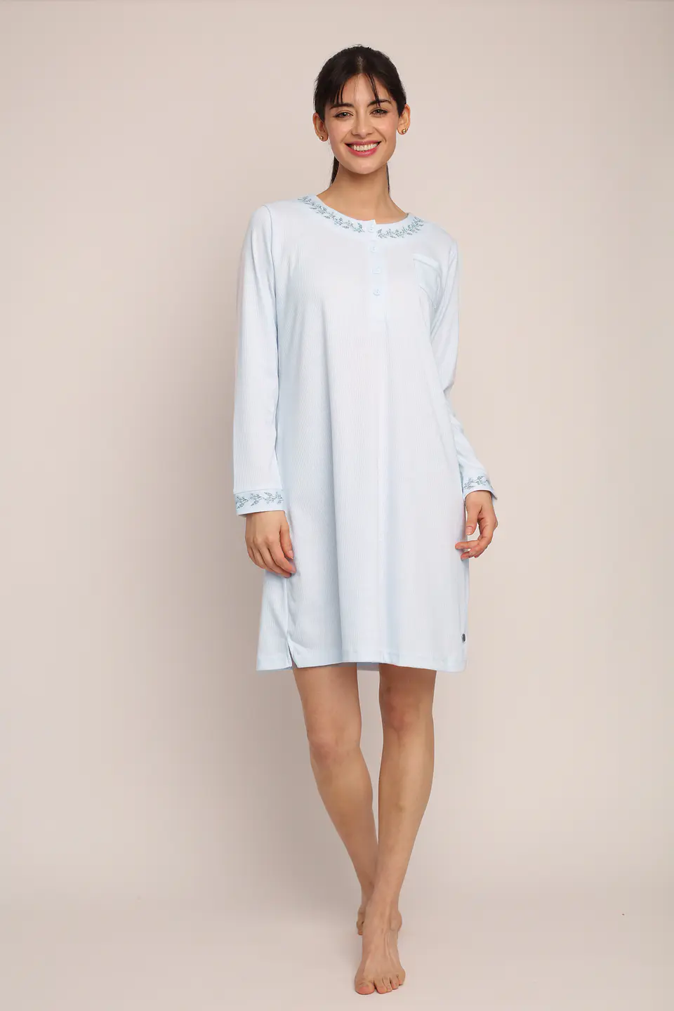 Camisola (Mu) C/P M/L Pata Boton Acanalada C/Bordado Algodon Mon-Amour 239 Celeste  1