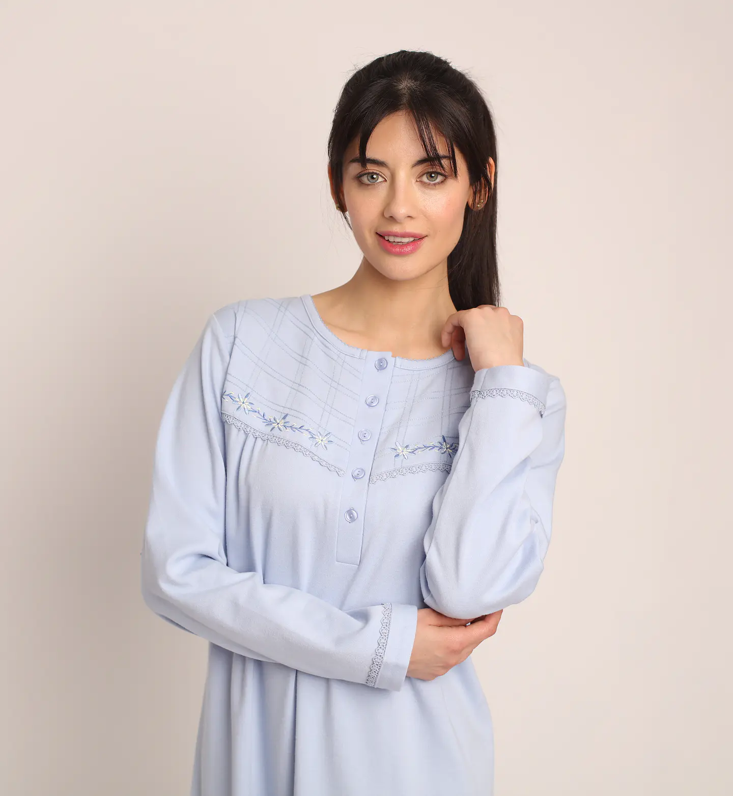 Camisa (Mu) C/P M/L Pata Boton Lisa Aplic Bordado Algodón Mon-Amour 131 Jacinto  2