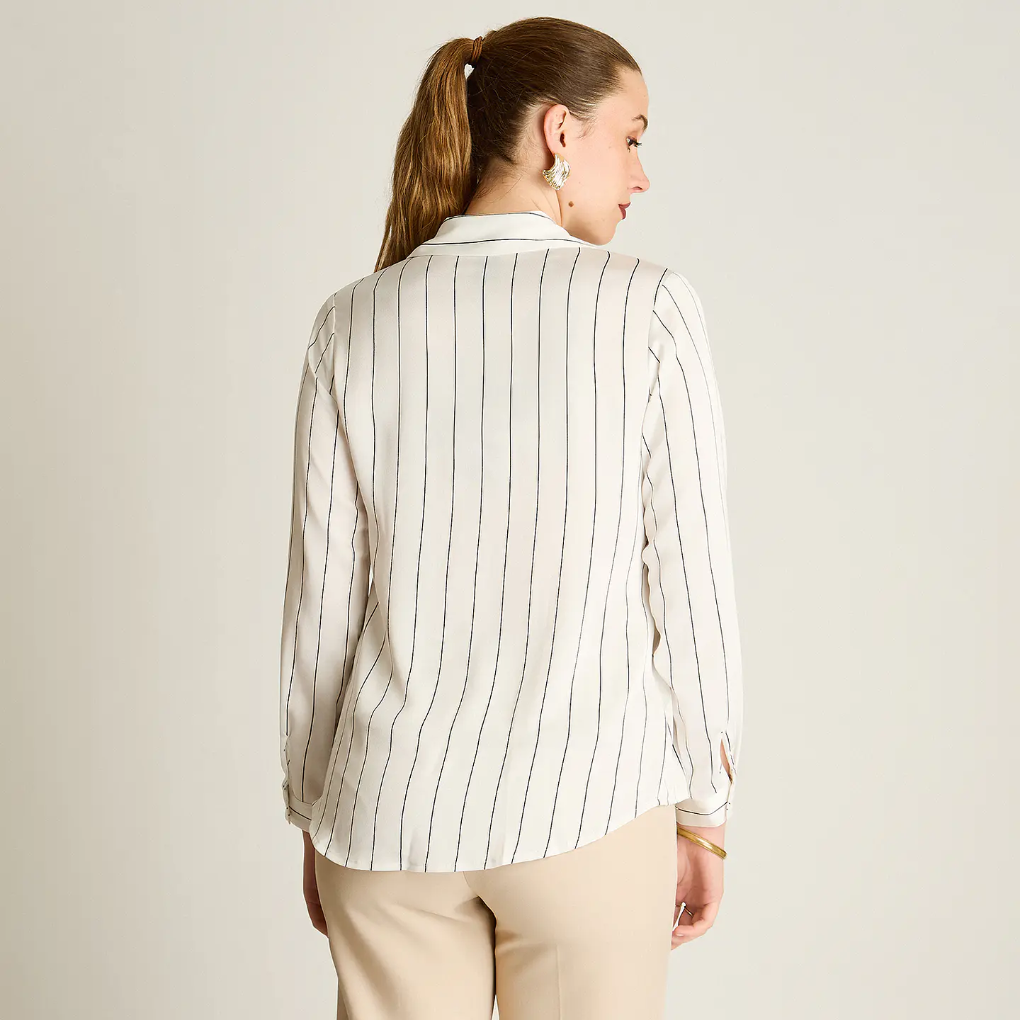 Blusa Camisera Crudo Satin Básica 208505  3