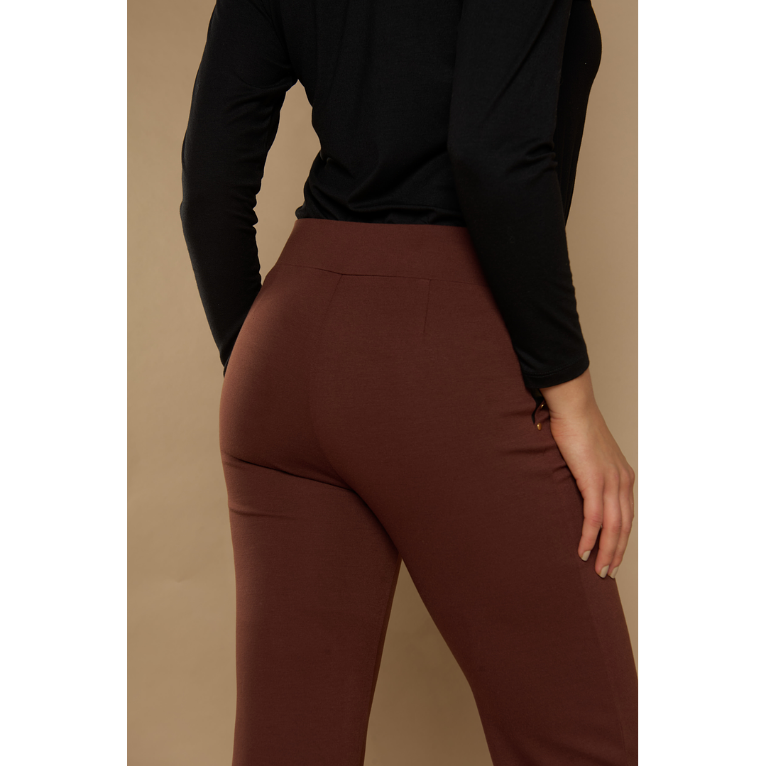 PANTALON (MU) FLARE APLIC PU TACHAS GADWICK GIVE C66402 CAFE 4