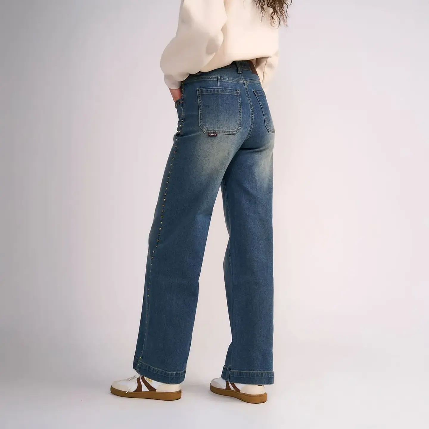Jeans Mu Wide Aplic Tachas Lateral Il Gioco Af05 2