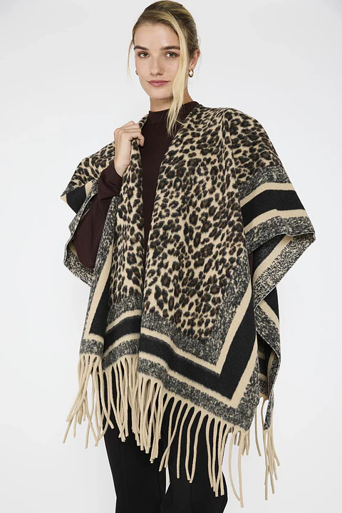 Ruana Esperanza Negro Print Eclipse Woman