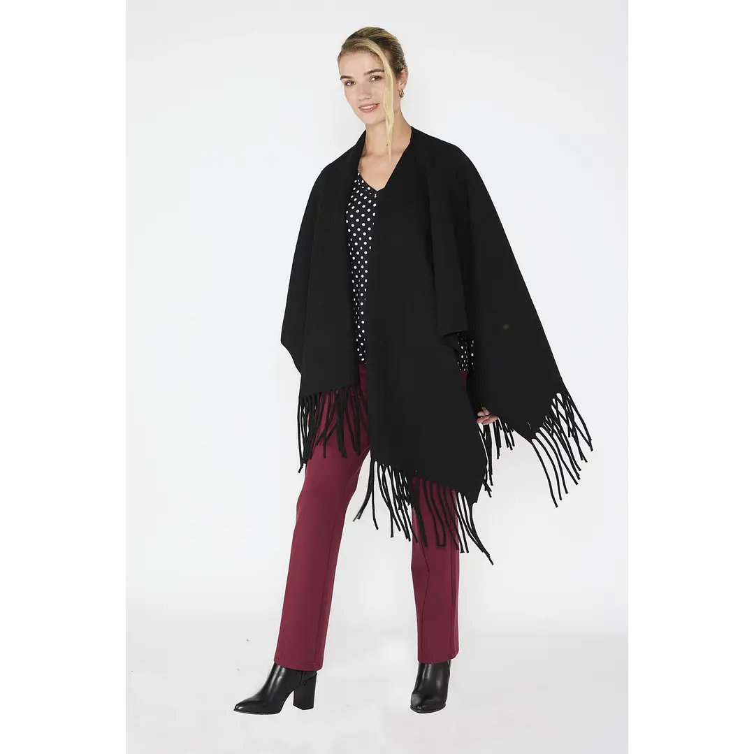 Ruana Elisa Negro Eclipse Woman 3