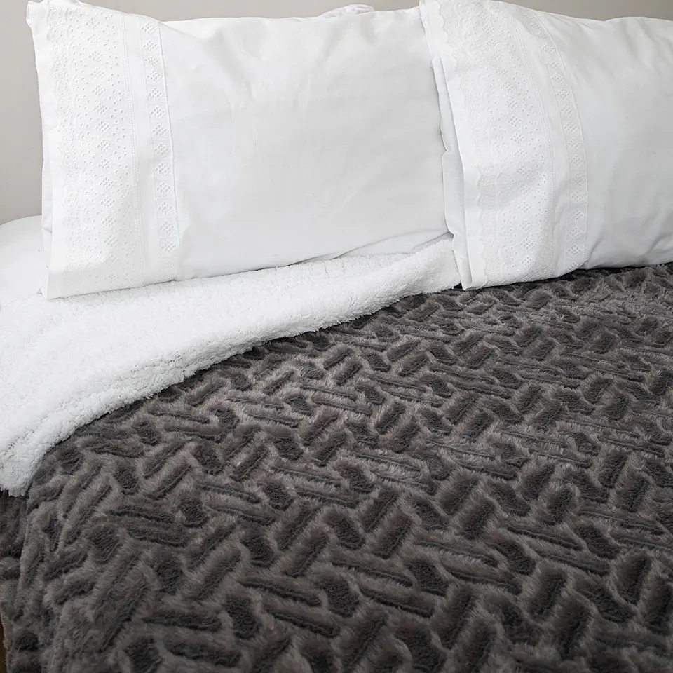 FRAZADA PLUSH SHERPA 2P COMERCIAL DORAL FRPLUSH20 32