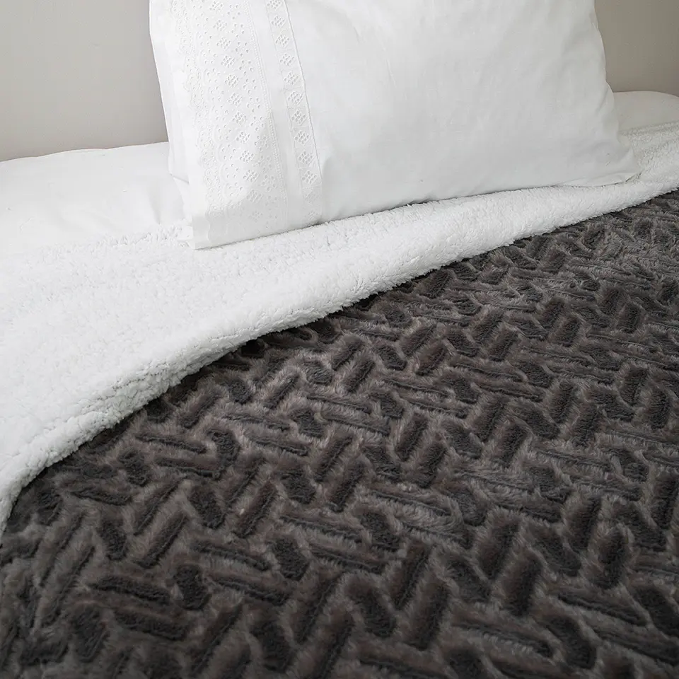 FRAZADA PLUSH SHERPA 1.5P COMERCIAL DORAL FRPLUSH15 11