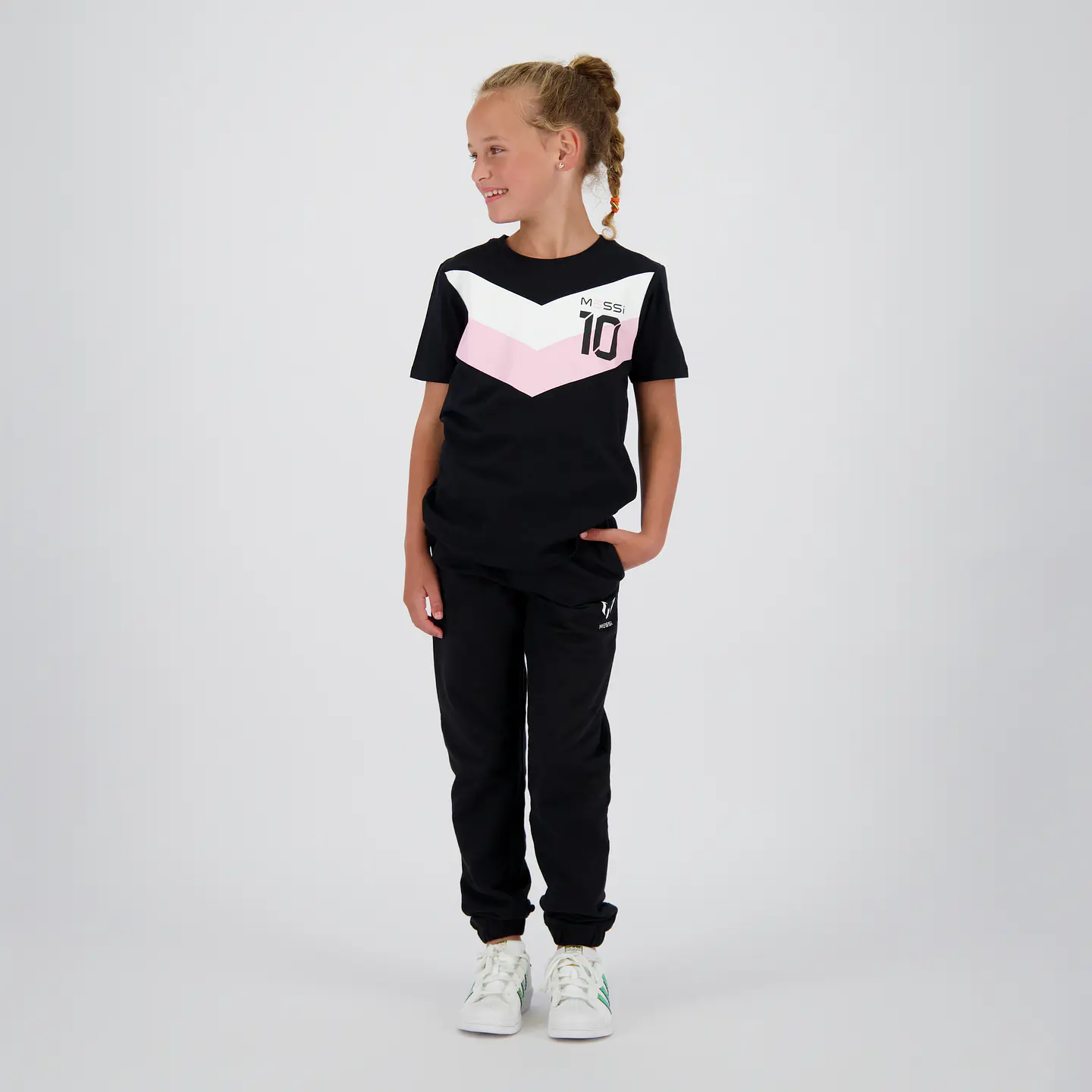 Polera Niño Manga Corta 10 Messi C132KBN30010 – Negro 2