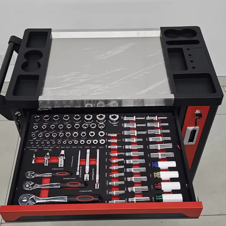 Caja con 258 herramientas 2