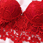 CONJUNTO RED LOVE - Lencería Encaje Floral 3 Piezas – Corpiño Bordado + Bombacha