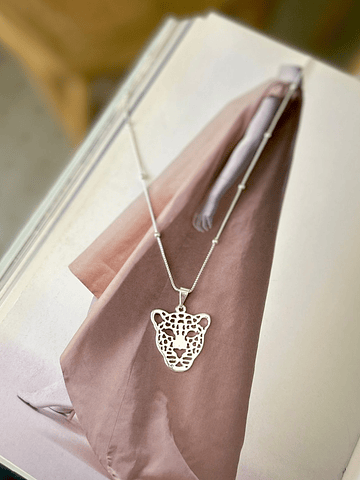 Cadenita jaguar plata