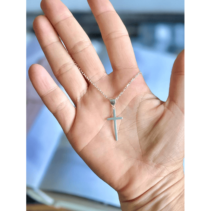 Cadena religiosa con cruz simple de plata  1