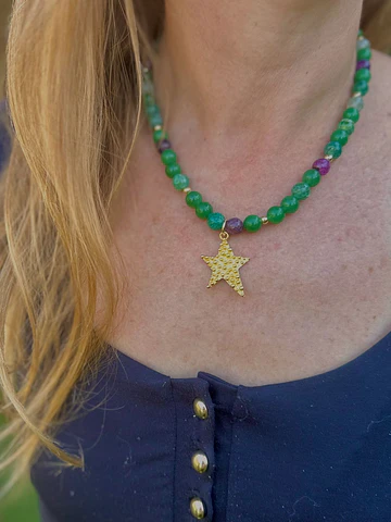 Collar piedras verde