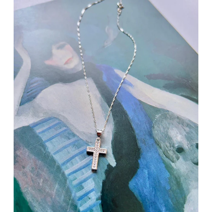 Cadena religiosa con cruz con circones de plata 1