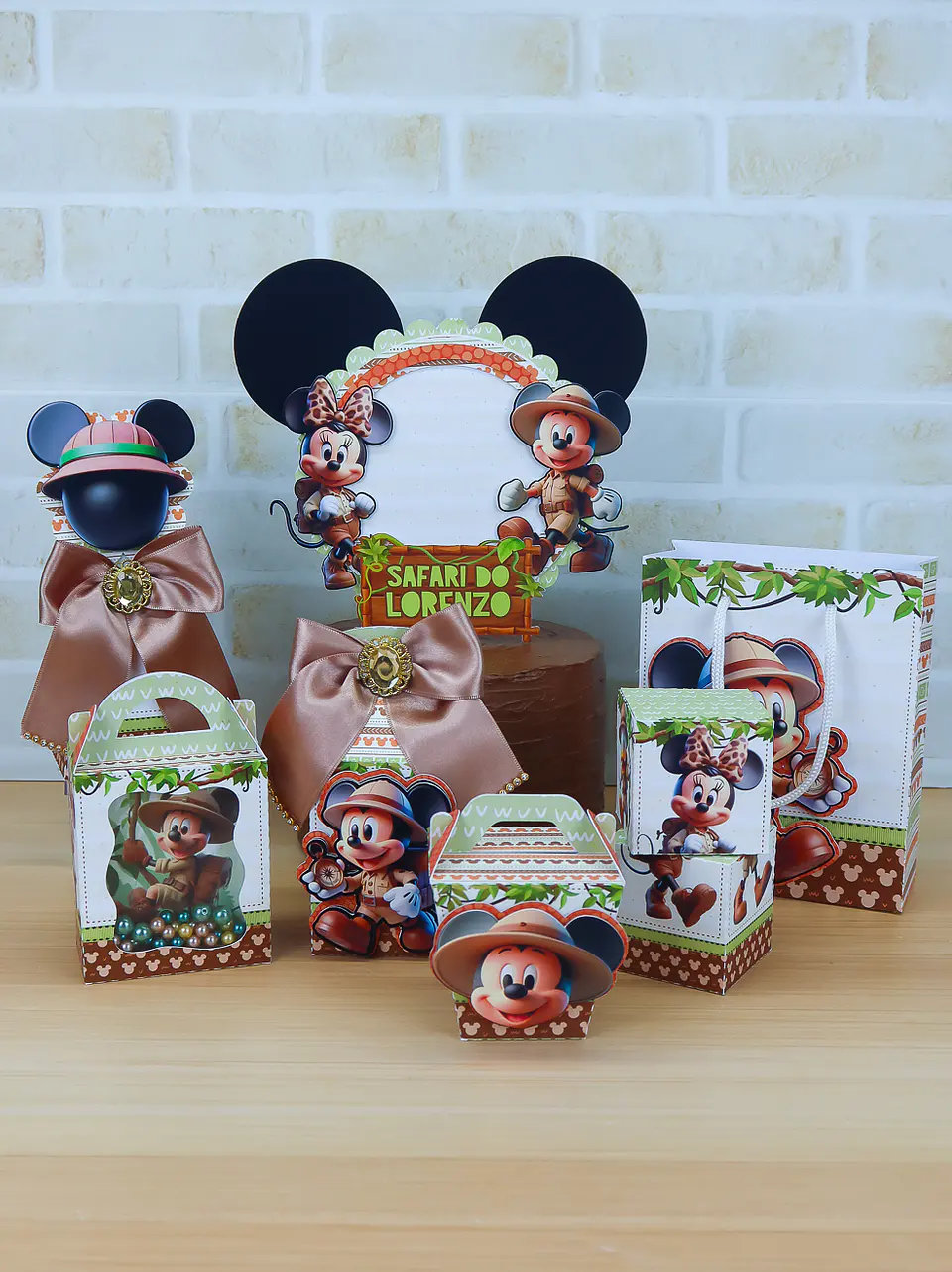 ARQUIVO DE CORTE MICKEY SAFARI 10 1