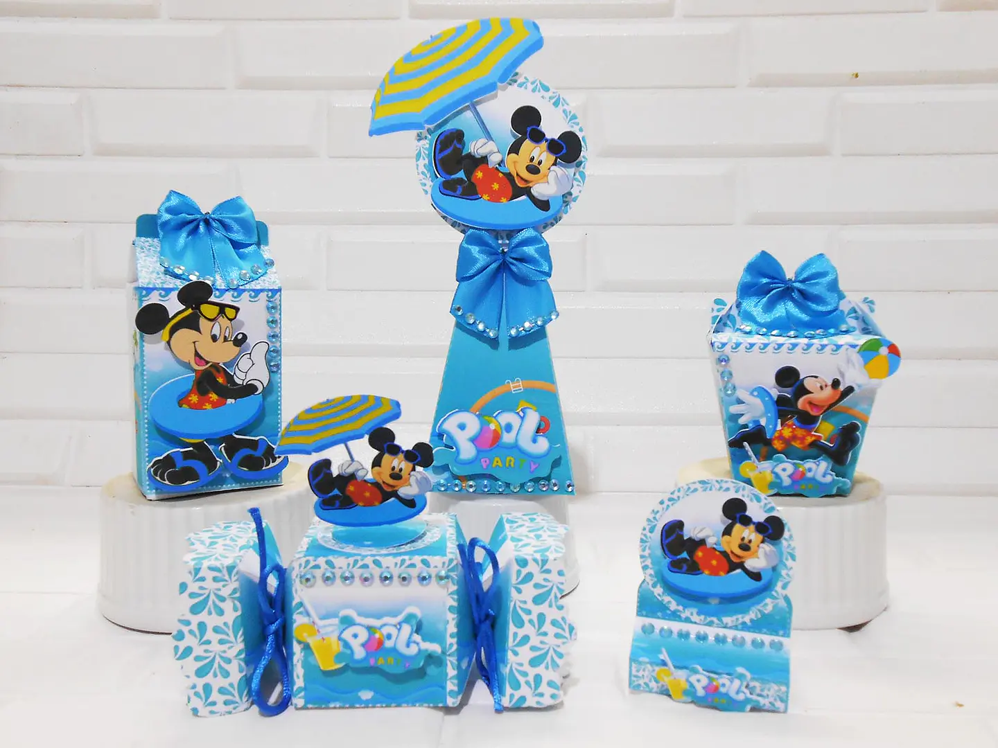 ARQUIVO DE CORTE MICKEY POOL PARTY 31 1