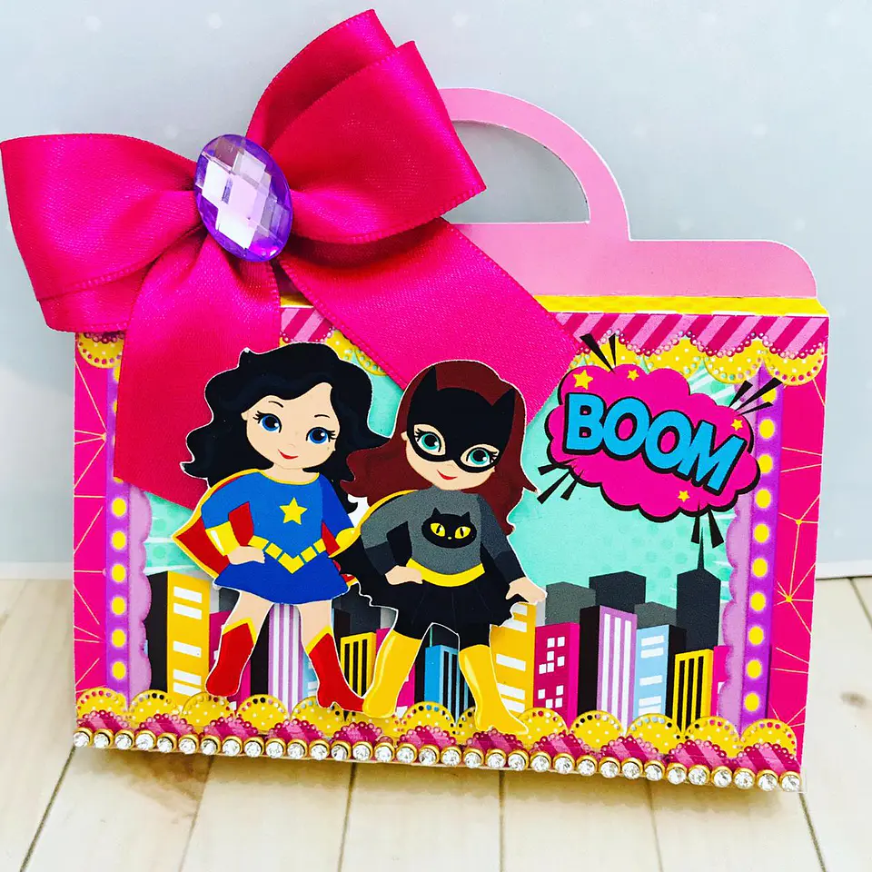 ARQUIVO DE CORTE SUPER HEROÍNAS 02 2