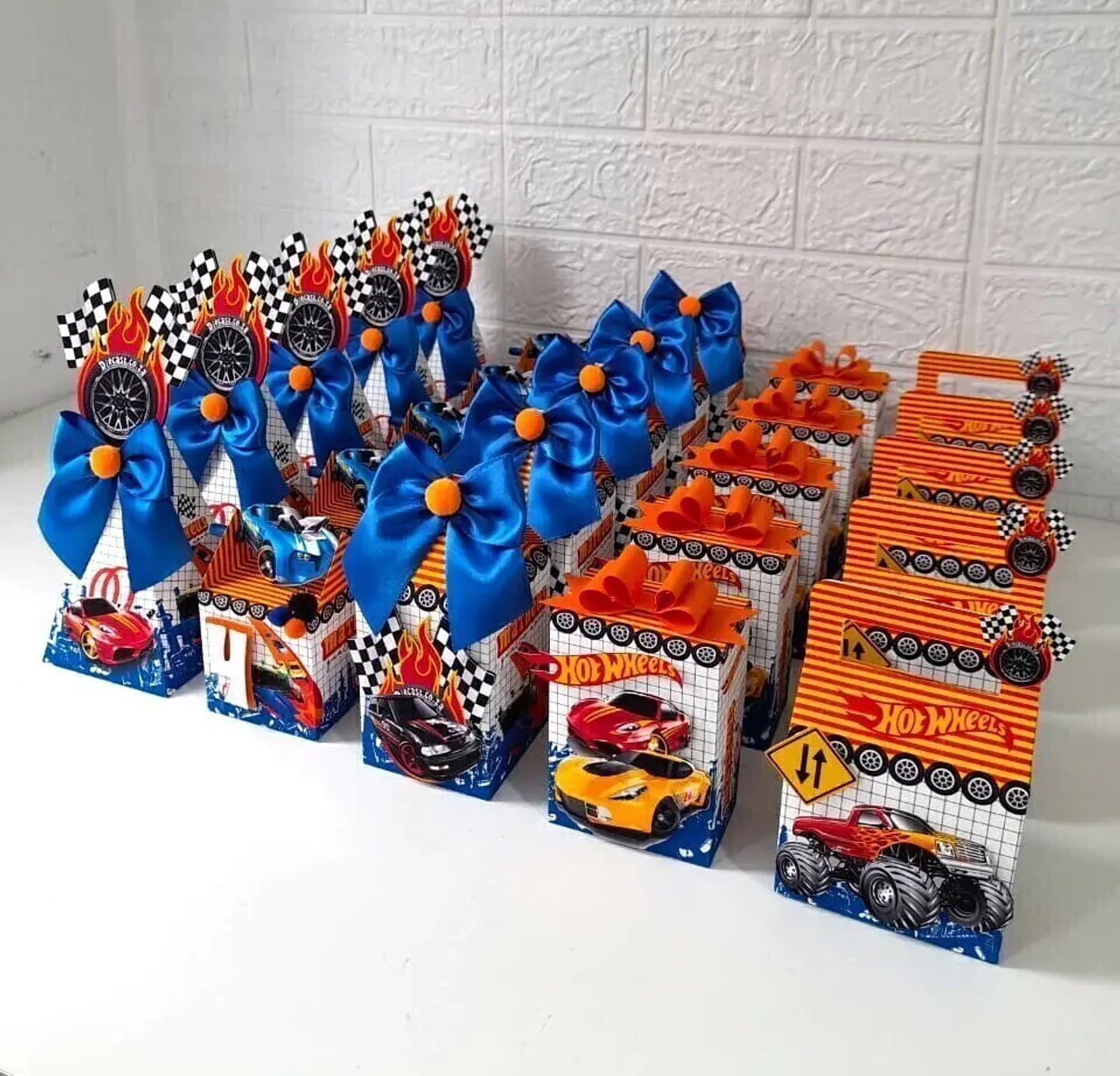 ARQUIVO DE CORTE HOT WHEELS 35 1